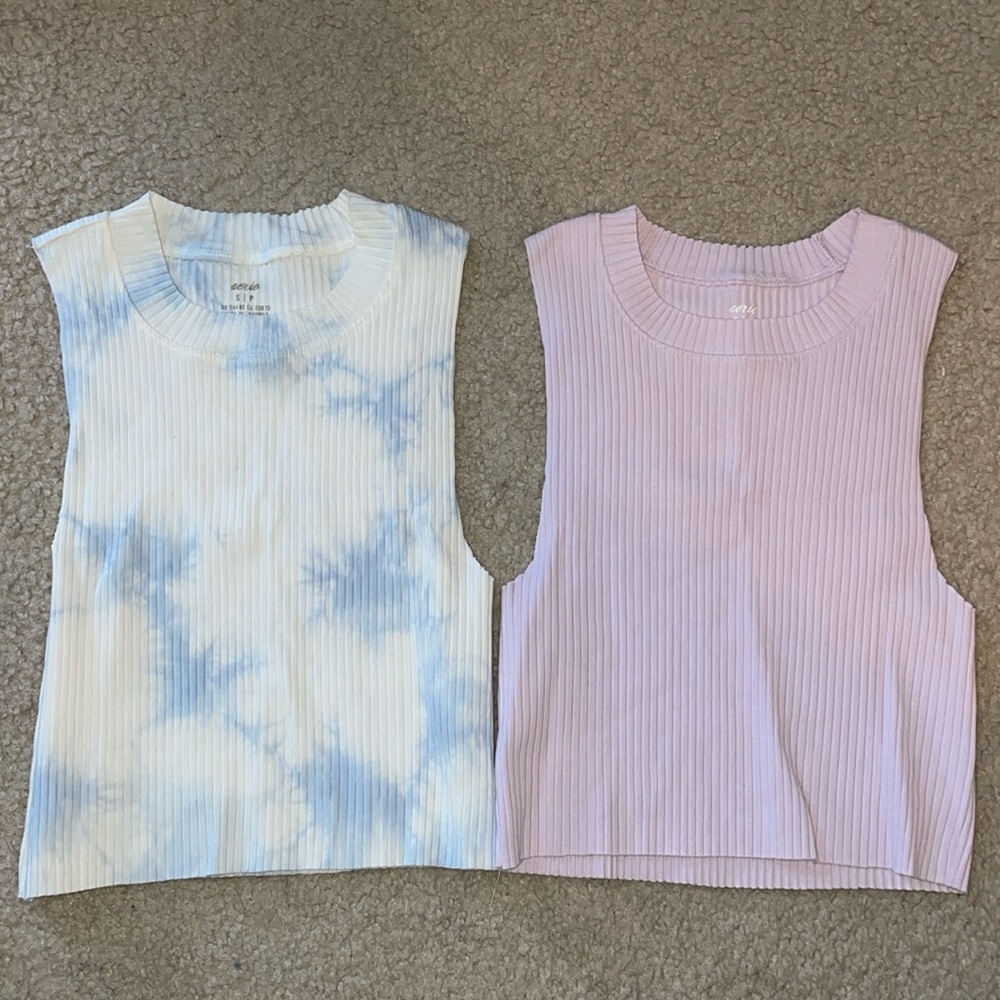 Set of 2 tank tops
